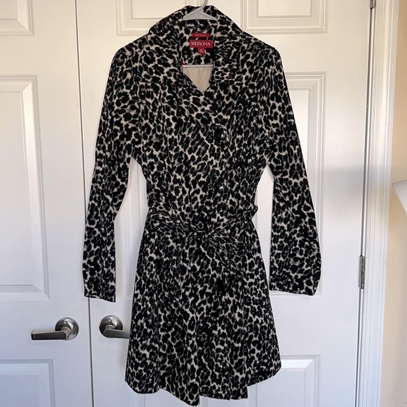 Merona Jackets & Blazers - NWOT VERY CUTE Snow leopard print Merona Trench Coat Size XL WATER REPELLANT